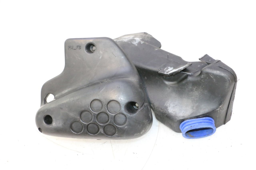photo de OSŁONA SKRZYNI FILTRA POWIETRZA PEUGEOT SPEEDFIGHT 2 AC 50 (2000 - 2009) - Szczegół części