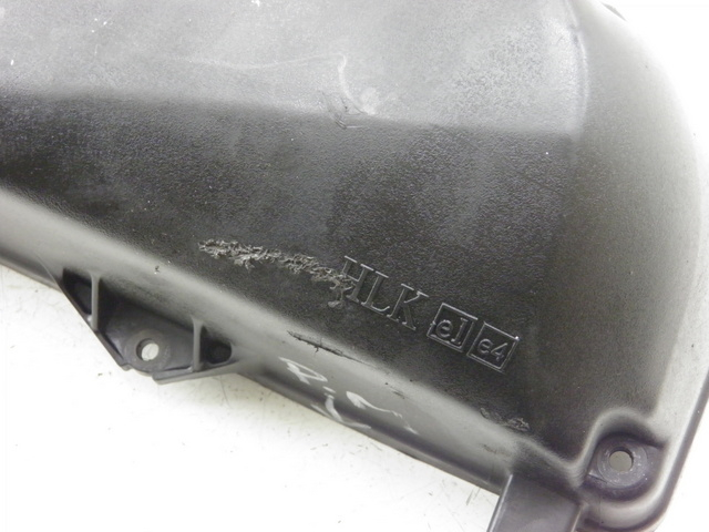 photo de OSŁONA SKRZYNI FILTRA POWIETRZA SYM GTS 125 (2005 - 2008) - Szczegół części