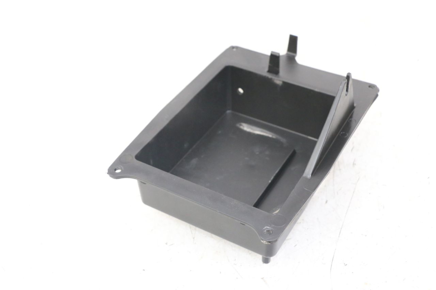 photo de OSŁONA SKRZYNI FILTRA POWIETRZA FANTIC XM PERFORMANCE 2T 50 (2021 - 2022) - Zoom stanu zużycia