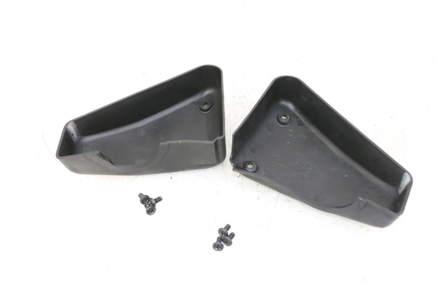 photo de OSŁONA SKRZYNI FILTRA POWIETRZA YAMAHA FZS FAZER 600 (2001 - 2003) - Szczegół części