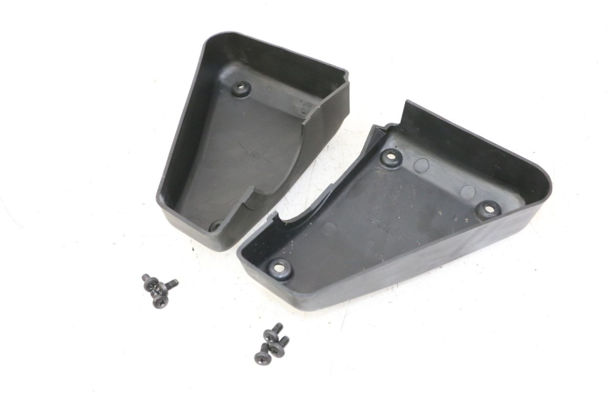 photo de OSŁONA SKRZYNI FILTRA POWIETRZA YAMAHA FZS FAZER 600 (2001 - 2003) - Zoom stanu zużycia