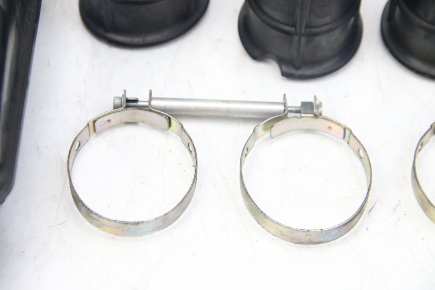 photo de OSŁONA SKRZYNI FILTRA POWIETRZA KAWASAKI Z ABS 1000 (2014 - 2020) - Zoom stanu zużycia