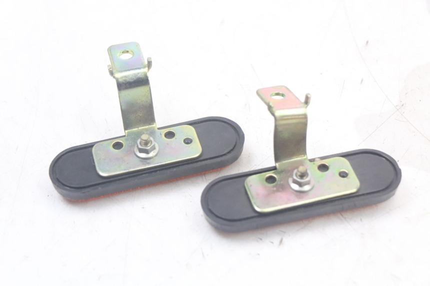 photo de OSŁONA BOCZNA RAMY KYMCO AGILITY 4T 50 (2018 - 2022) - Zoom stanu zużycia