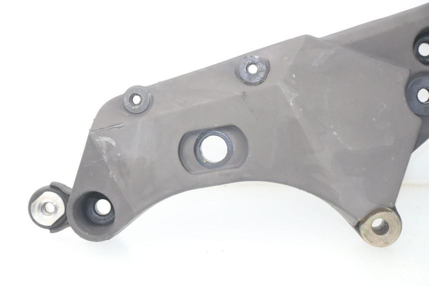 photo de OSŁONA BOCZNA RAMY MV AGUSTA BRUTALE R WALLY 910 (2008 - 2008) - Część sprawdzona