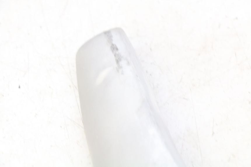 photo de OSŁONA RAMY BOCZNA PRAWA PIAGGIO FLY 2T 50 (2004 - 2017) - Szczegół części