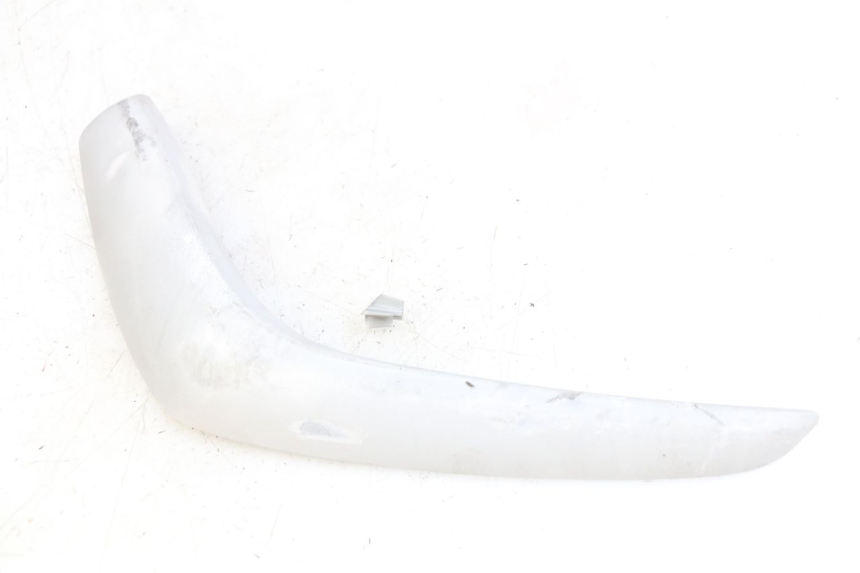 photo de OSŁONA RAMY BOCZNA PRAWA PIAGGIO FLY 2T 50 (2004 - 2017) - Zoom stanu zużycia