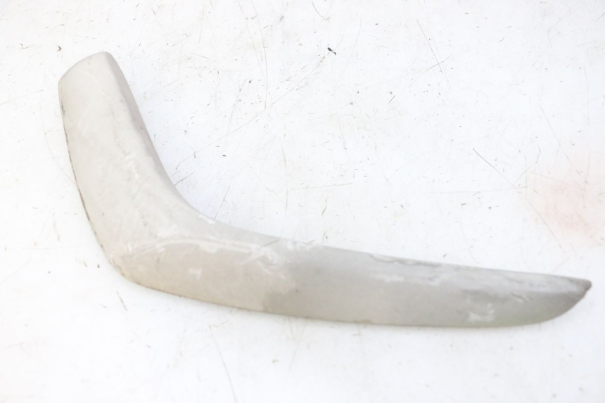 photo de OSŁONA RAMY BOCZNA PRAWA PIAGGIO FLY 2T 50 (2004 - 2017) - Widok główny