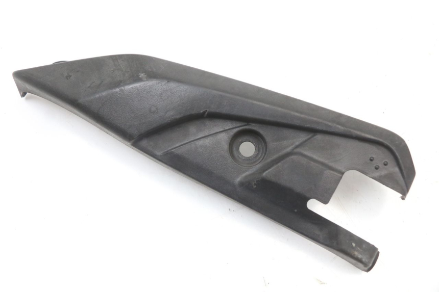 photo de OSŁONA RAMY BOCZNA PRAWA HONDA SH ABS 125 (2012 - 2017) - Widok główny