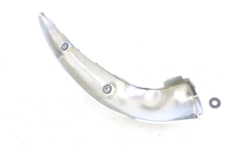 photo de OSŁONA RAMY BOCZNA PRAWA SUZUKI VL INTRUDER 125 (2004 - 2007) - Szczegół części