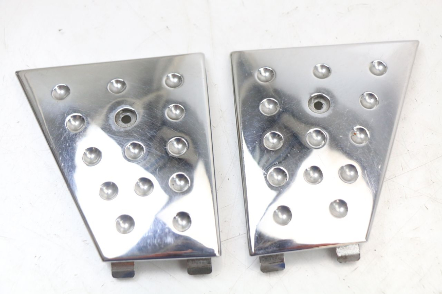 photo de OSŁONA RAMY BOCZNA PRAWA PIAGGIO XEVO - X EVO 125 (2007 - 2017) - Szczegół części