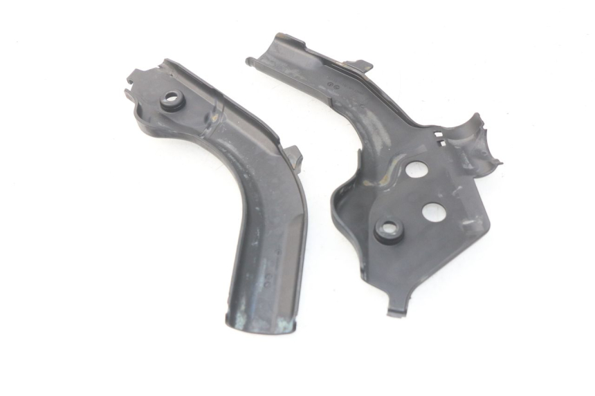 photo de OSŁONA BOCZNA RAMY HUSQVARNA FC 350 (2019 - 2022) - Zbliżenie techniczne