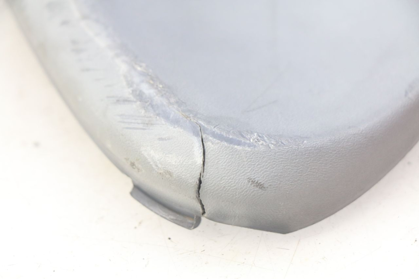 photo de OSŁONA BOCZNA RAMY PIAGGIO FLY 100 (2006 - 2010) - Inny kąt widzenia