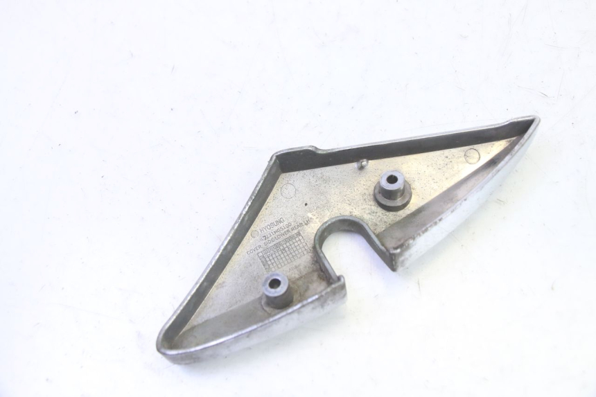 photo de OSŁONA RAMY LEWA BOCZNA HYOSUNG GV AQUILA 125 (2000 - 2009) - Inny kąt widzenia