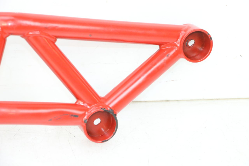 photo de OSŁONA RAMY LEWA BOCZNA MAG POWER BOMBERS 4T 50 (2016 - 2026) - Stan powierzchni