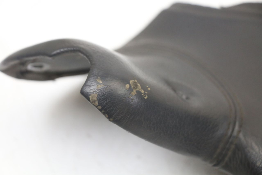 photo de OSŁONA RAMY LEWA BOCZNA BMW C1 125 (2000 - 2003) - Inny kąt widzenia