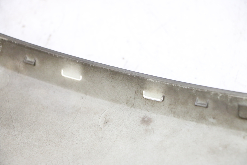 photo de OSŁONA LEWEJ BOCZNEJ RAMY PEUGEOT CITYSTAR 50 (2013 - 2017) - Inny kąt widzenia