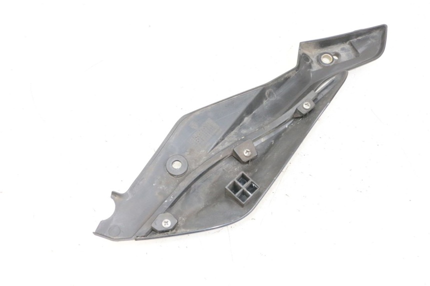 photo de OSŁONA LEWEJ BOCZNEJ RAMY KSR CODE 125 (2018 - 2020) - Szczegół części