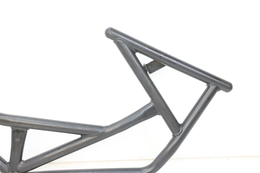 photo de OSŁONA RAMY LEWA BOCZNA EBROH BRAVO GLE 1 (2020 - 2024) - Zbliżenie techniczne