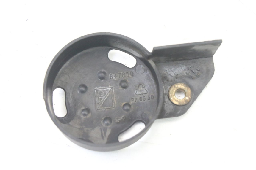 photo de OSŁONA LEWEJ BOCZNEJ RAMY GILERA NEXUS 300 (2008 - 2013) - Inny kąt widzenia