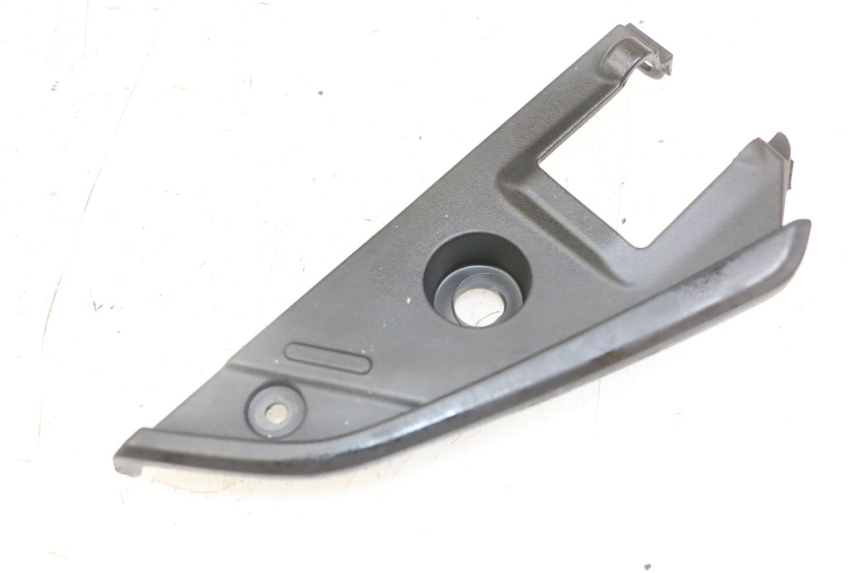 photo de OSŁONA LEWEJ BOCZNEJ RAMY HONDA SH i 300 (2015 - 2020) - Widok główny