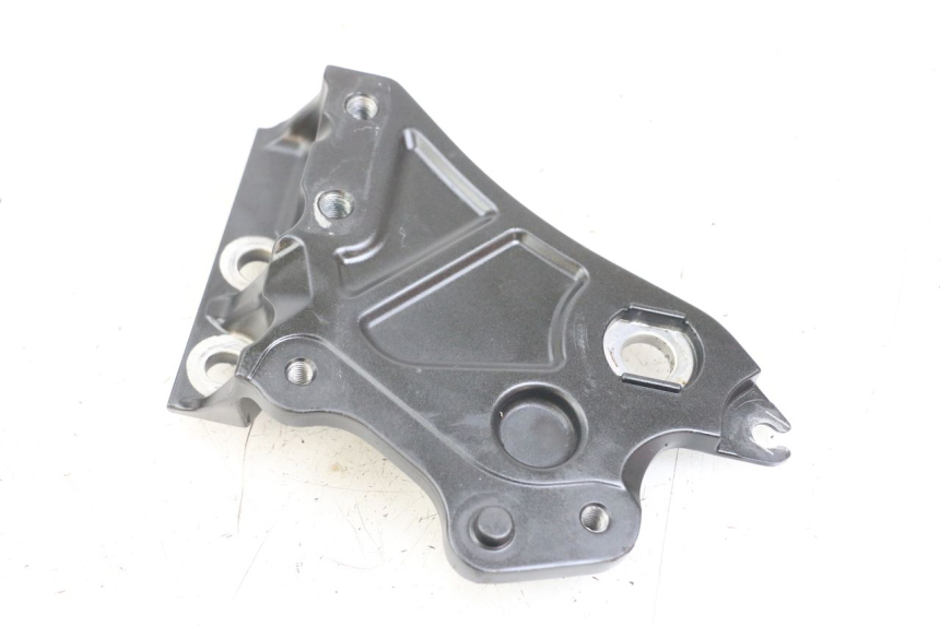 photo de OSŁONA RAMY LEWA BOCZNA YAMAHA MT-07 MT07 ABS 700 (2014 - 2017) - Zbliżenie techniczne