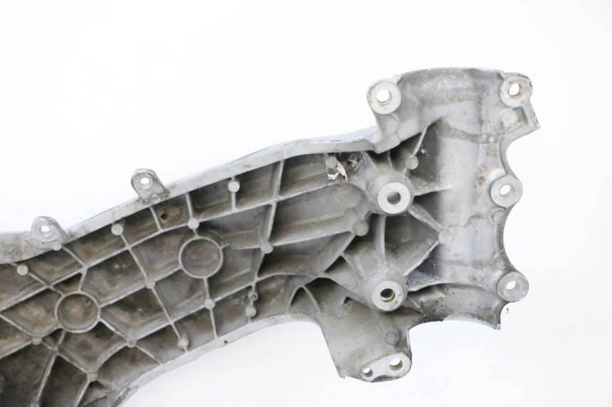 photo de OSŁONA LEWEJ BOCZNEJ RAMY HONDA NSR R 125 (1994 - 2003) - Inny kąt widzenia