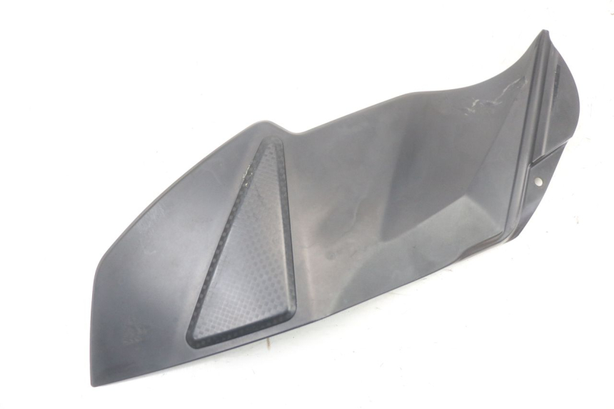 photo de OSŁONA LEWEJ BOCZNEJ RAMY SUZUKI GSR 750 (2011 - 2017) - Widok główny