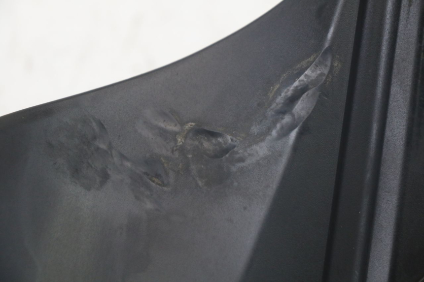 photo de OSŁONA LEWEJ BOCZNEJ RAMY SUZUKI GSR 750 (2011 - 2017) - Inny kąt widzenia