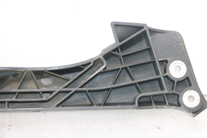 photo de OSŁONA BOCZNA RAMY LEWA HUSABERG TE 250 (2011 - 2014) - Zbliżenie techniczne