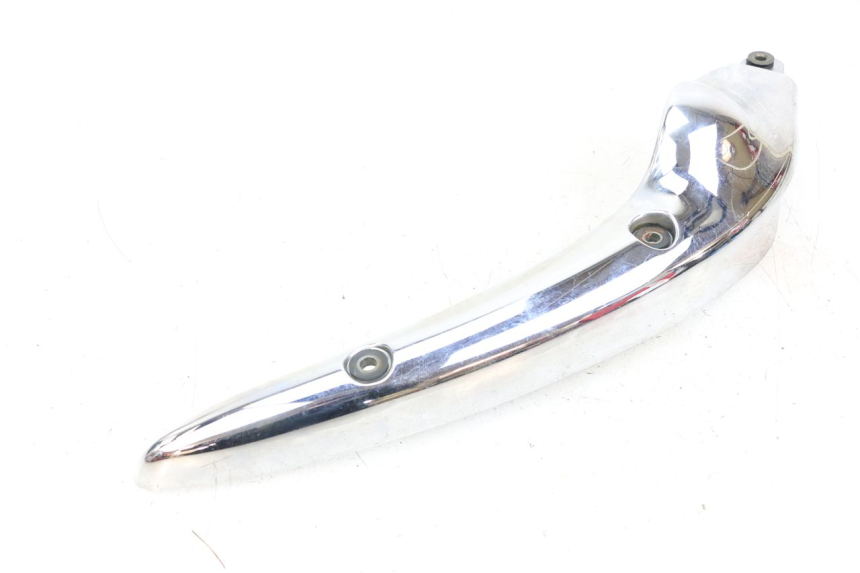 photo de OSŁONA LEWEJ BOCZNEJ RAMY SUZUKI VL INTRUDER 125 (2004 - 2007) - Zbliżenie techniczne