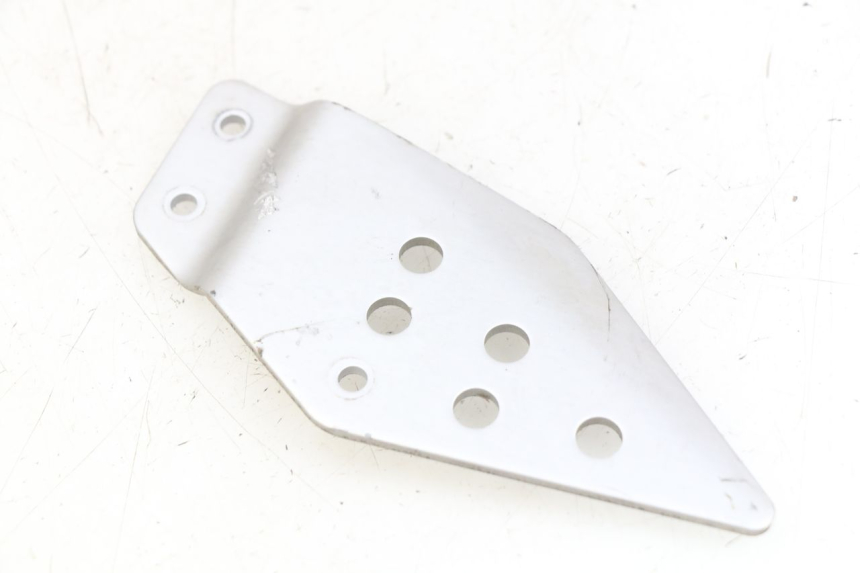 photo de OSŁONA LEWEJ BOCZNEJ RAMY KAWASAKI Z 750 (2007 - 2013) - Zoom stanu zużycia