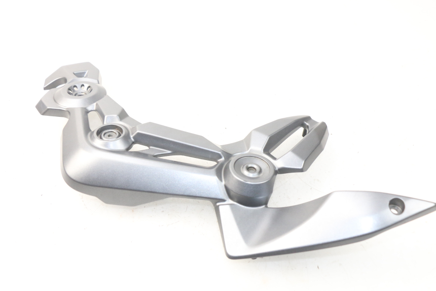 photo de OSŁONA LEWEJ BOCZNEJ RAMY KAWASAKI Z Z900 900 (2017 - 2019) - Zoom stanu zużycia