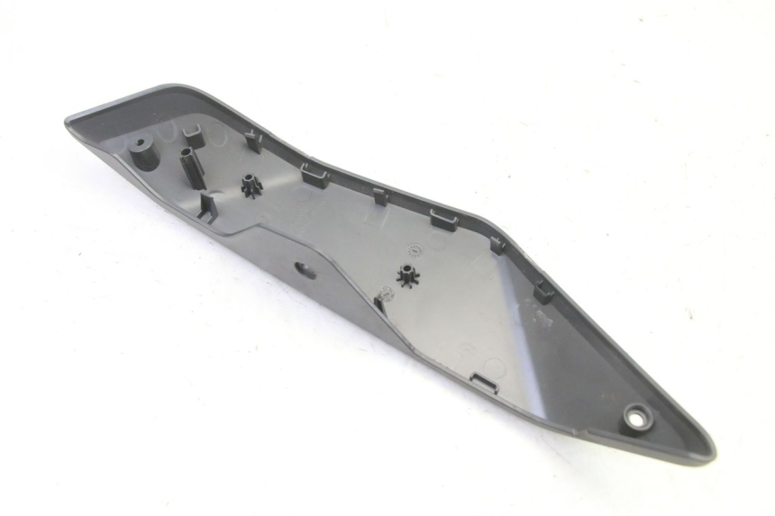 photo de OSŁONA LEWEJ BOCZNEJ RAMY SEGWAY NINEBOT ZT3 PRO 1 - Zbliżenie techniczne