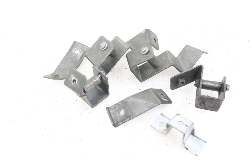 photo de OSŁONA BOCZNA RAMY HYOSUNG GTR 125 (2006 - 2008) - Szczegół części