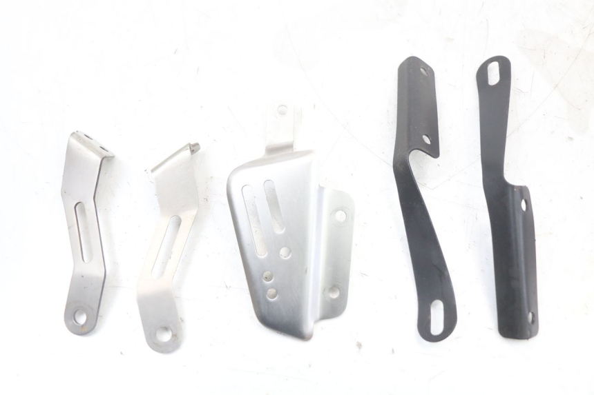 photo de OSŁONA BOCZNA RAMY MASAI SCRAMBLER SPORT 125 (2021 - 2025) - Widok główny