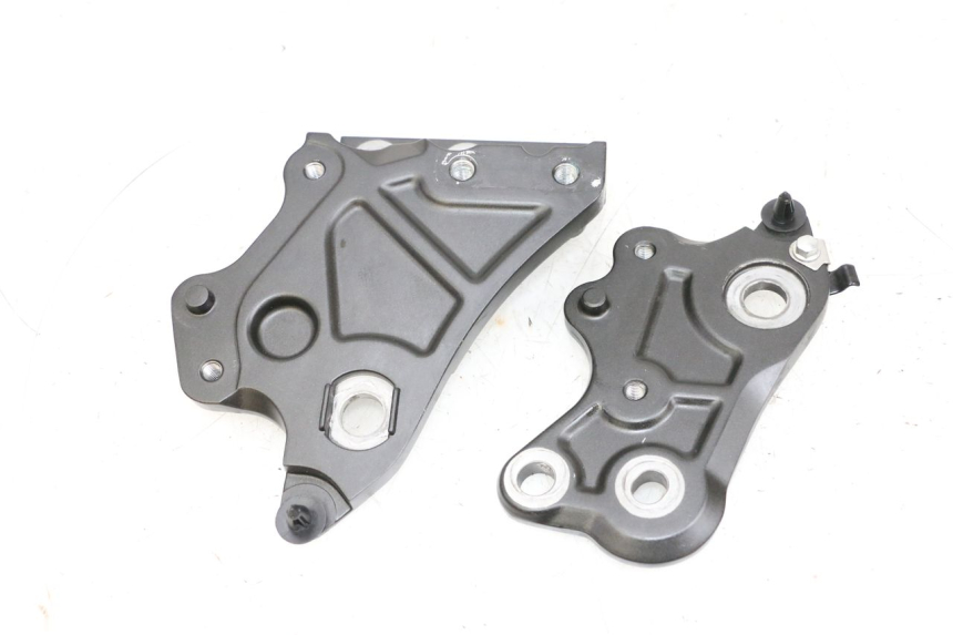 photo de OSŁONA BOCZNA RAMY YAMAHA MT-07 MT07 ABS 700 (2018 - 2020) - Inny kąt widzenia