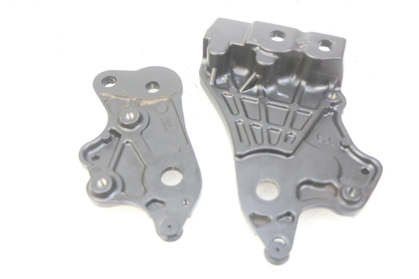 photo de OSŁONA BOCZNA RAMY YAMAHA MT-07 MT07 700 (2018 - 2020) - Szczegół części