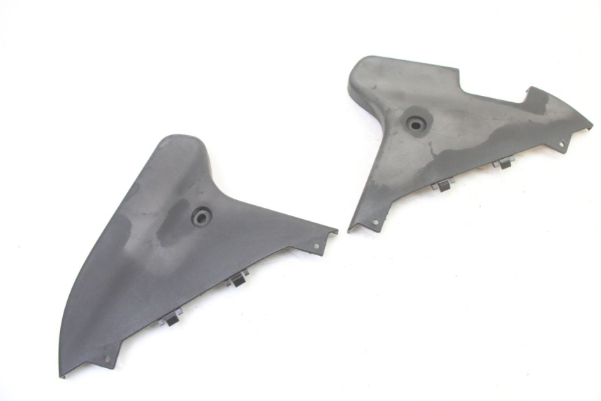 photo de OSŁONA BOCZNA RAMY GILERA NEXUS 125 (2009 - 2013) - Zoom stanu zużycia