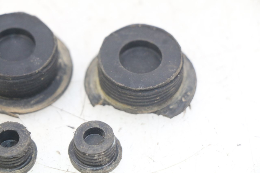 photo de OSŁONA BOCZNA RAMY APOLLO RFZ 150 - Szczegół części