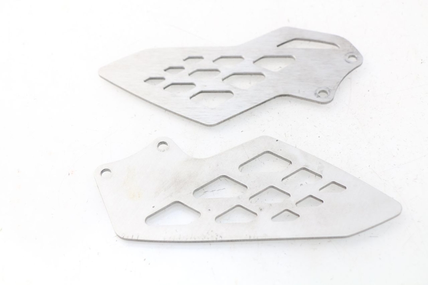 photo de OSŁONA BOCZNA RAMY BMW S RR ABS S1000RR 1000 (2009 - 2011) - Widok główny