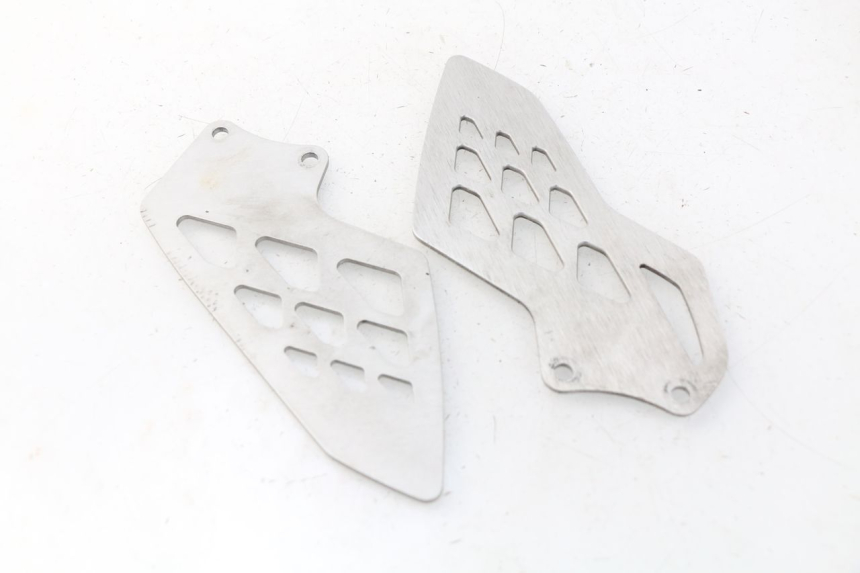 photo de OSŁONA BOCZNA RAMY BMW S RR ABS S1000RR 1000 (2009 - 2011) - Zoom stanu zużycia