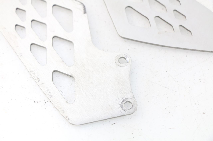 photo de OSŁONA BOCZNA RAMY BMW S RR ABS S1000RR 1000 (2009 - 2011) - Inny kąt widzenia