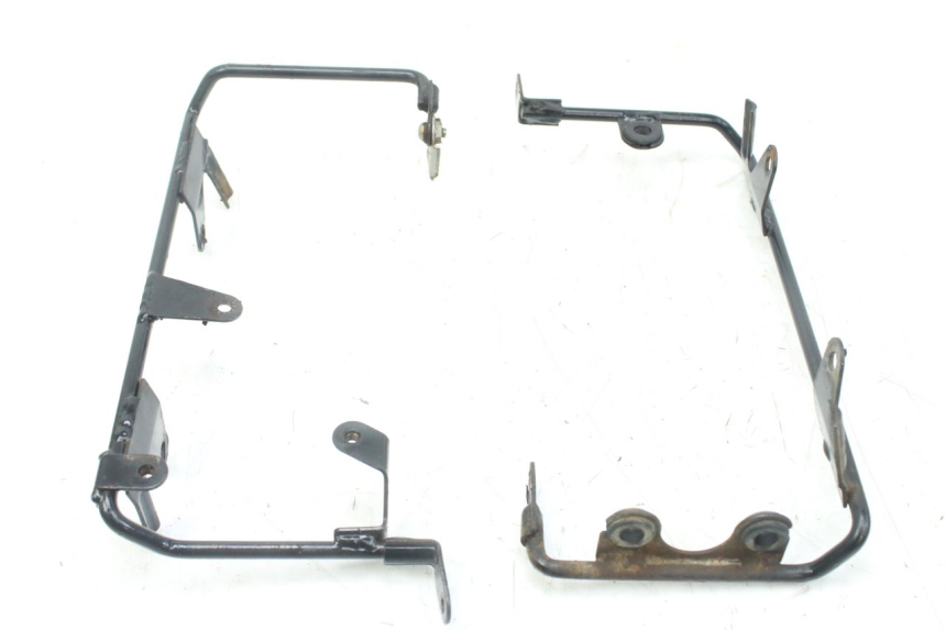 photo de OSŁONA BOCZNA RAMY SUZUKI SMX SUPERMOTARD 50 (1996 - 2001) - Szczegół części