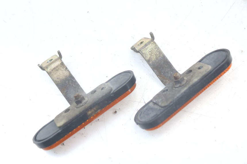 photo de OSŁONA BOCZNA RAMY KYMCO SUPER 8 125 (2008 - 2015) - Inny kąt widzenia