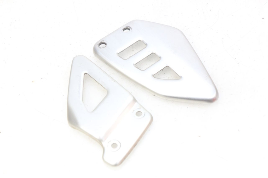 photo de OSŁONA BOCZNA RAMY SUZUKI SV N 650 (1999 - 2002) - Widok główny