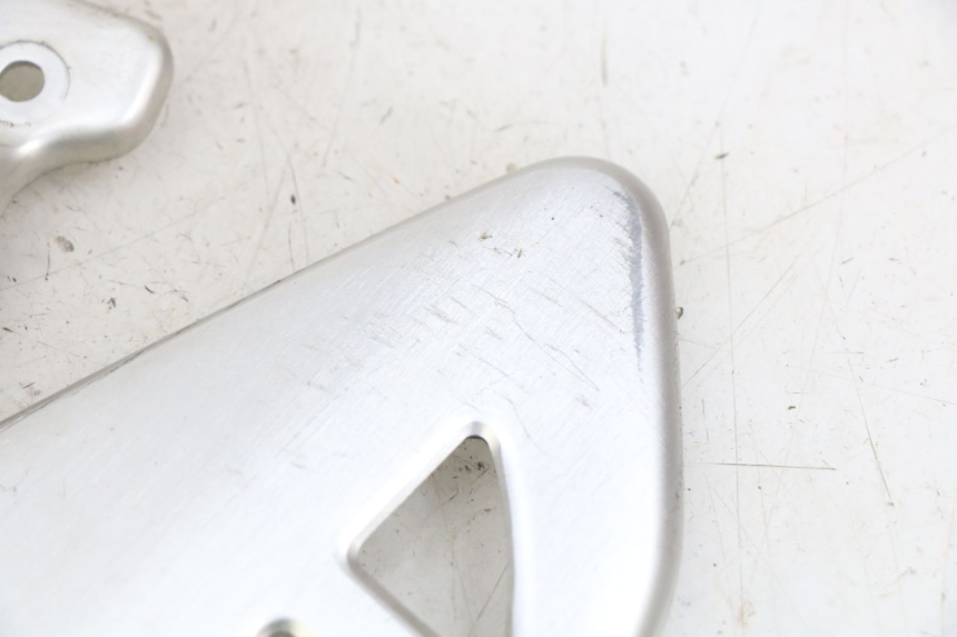 photo de OSŁONA BOCZNA RAMY SUZUKI SV N 650 (1999 - 2002) - Szczegół części