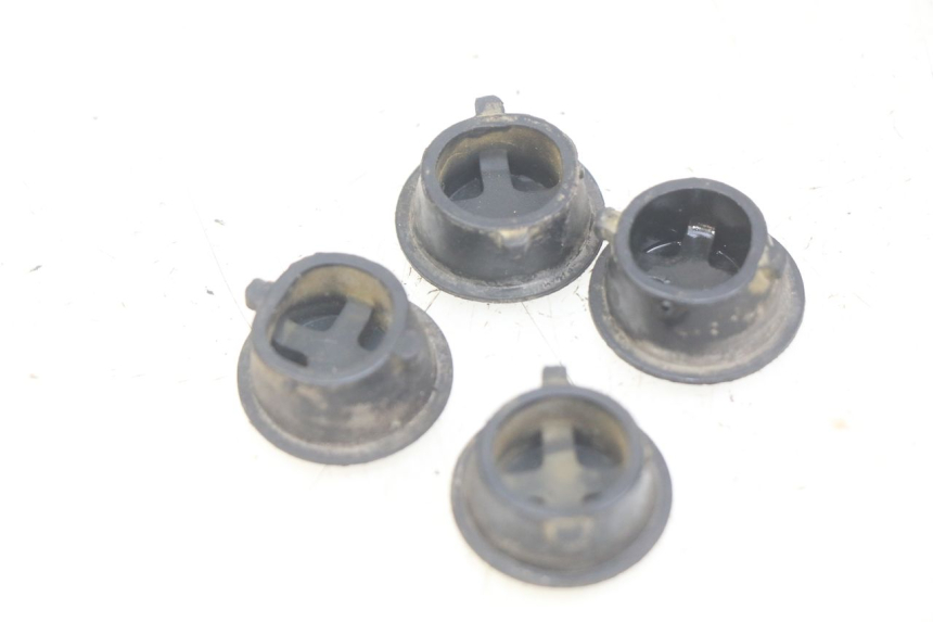 photo de OSŁONA BOCZNA RAMY SYM SYMPHONY 125 (2009 - 2015) - Szczegół części