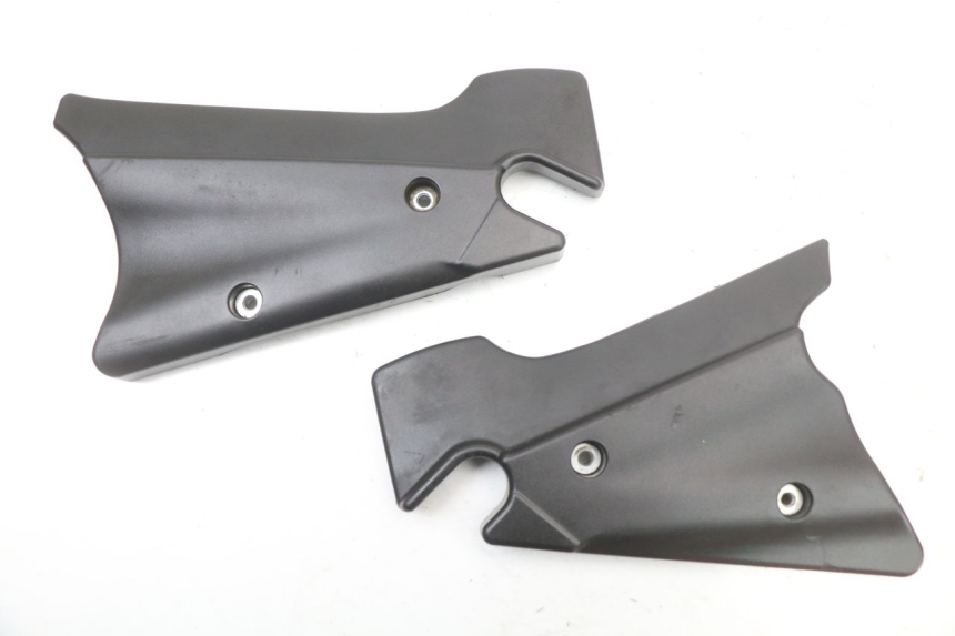 photo de OSŁONA BOCZNA RAMY DAELIM VL DAYSTAR 125 (2000 - 2011) - Widok główny