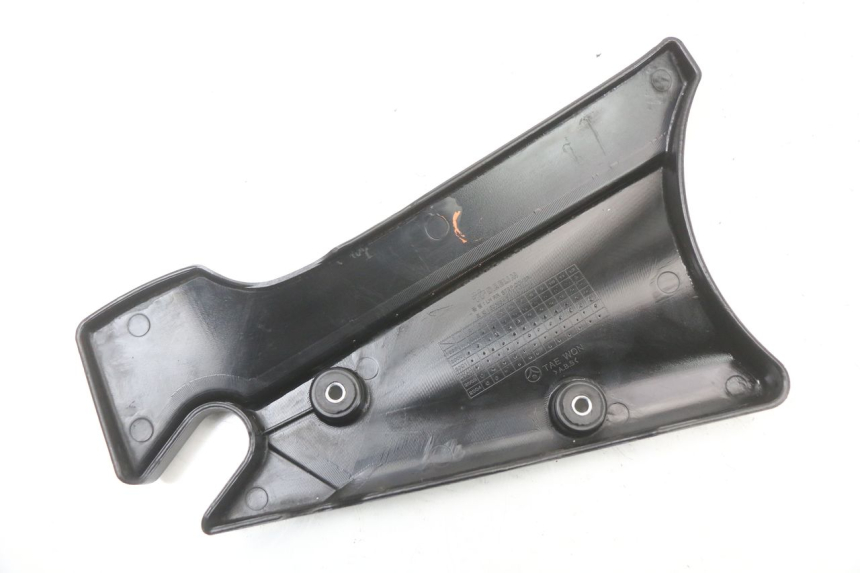 photo de OSŁONA BOCZNA RAMY DAELIM VL DAYSTAR 125 (2000 - 2011) - Inny kąt widzenia