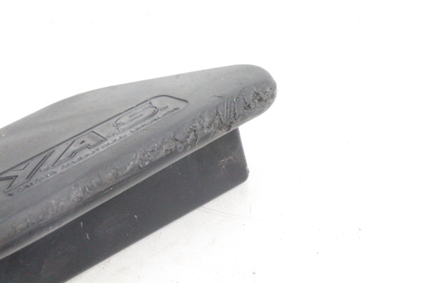 photo de OSŁONA BOCZNA RAMY YAMAHA WAVE RUNNER GP R 1200 (2000 - 2003) - Punkty mocowania